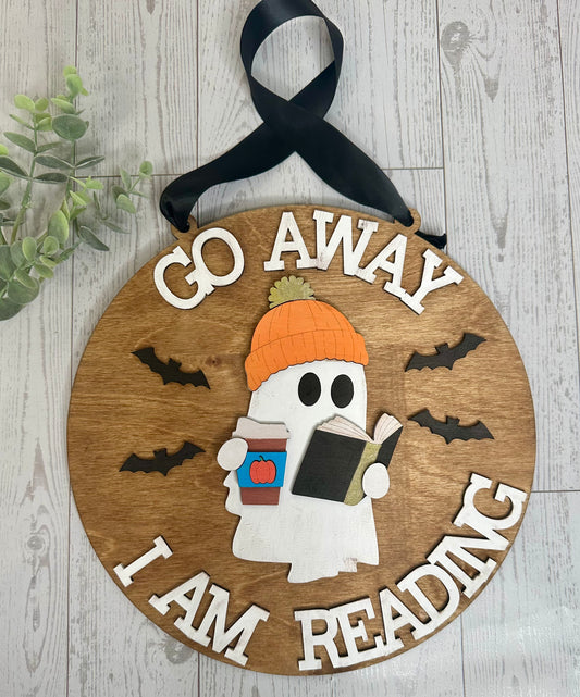 12” Reading Ghost Door Hanger